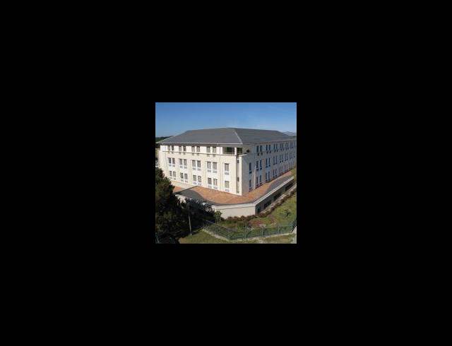 284M² OFFICE TO LET IN PINELANDS